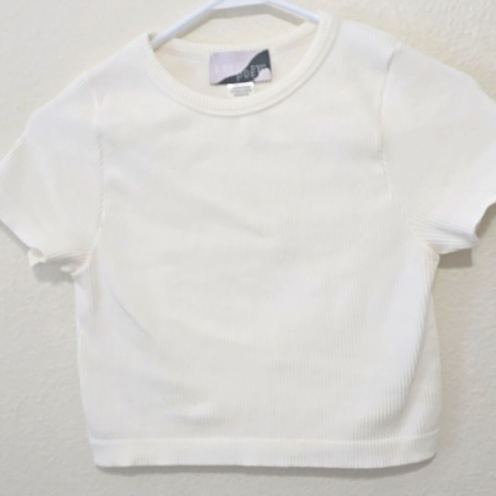 Love Poem Shirt Women M Pink Ribbed‎ Knit Slim Fit Cropped Short Sleeve Active
